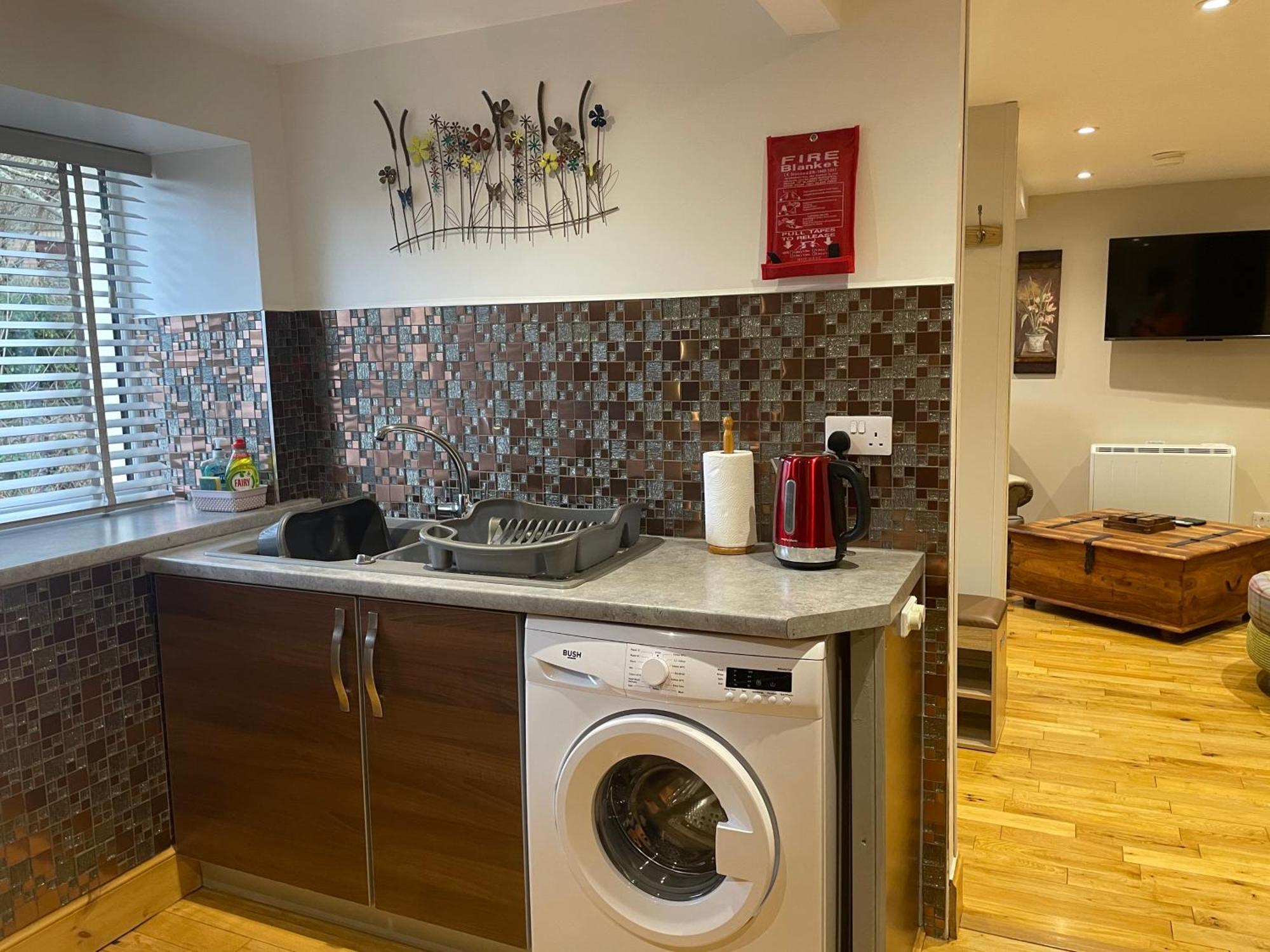 The Mews 2 Bedroom With Private Parking Оубън Екстериор снимка
