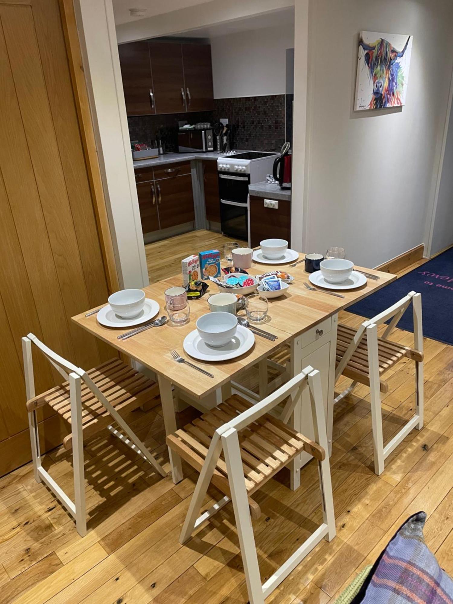 The Mews 2 Bedroom With Private Parking Оубън Екстериор снимка